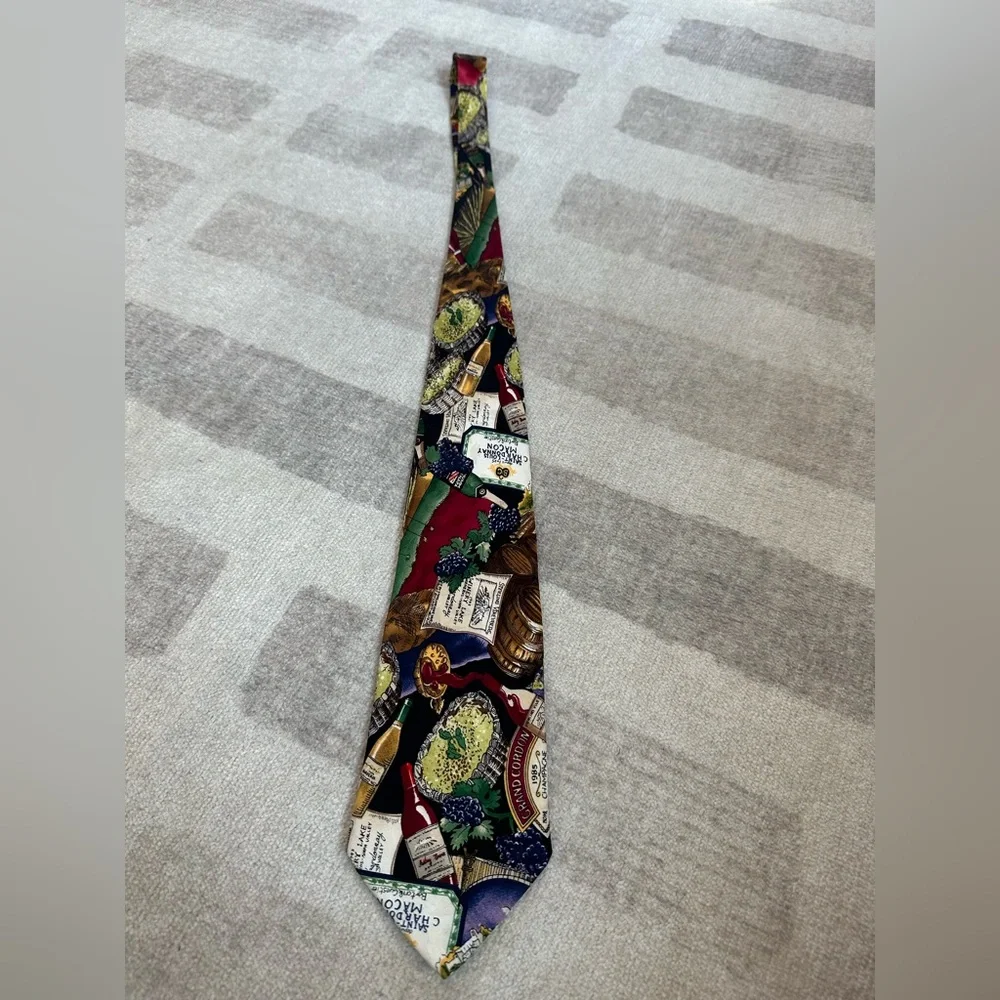 Vintage 1993 Nicole Miller Wine Silk Tie
